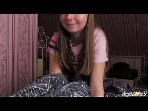 ❤️ Blondie saugt ihre BFF's tief und bekommt Sperma in den Mund Sex video bei uns de.bladesoul.top ﹏